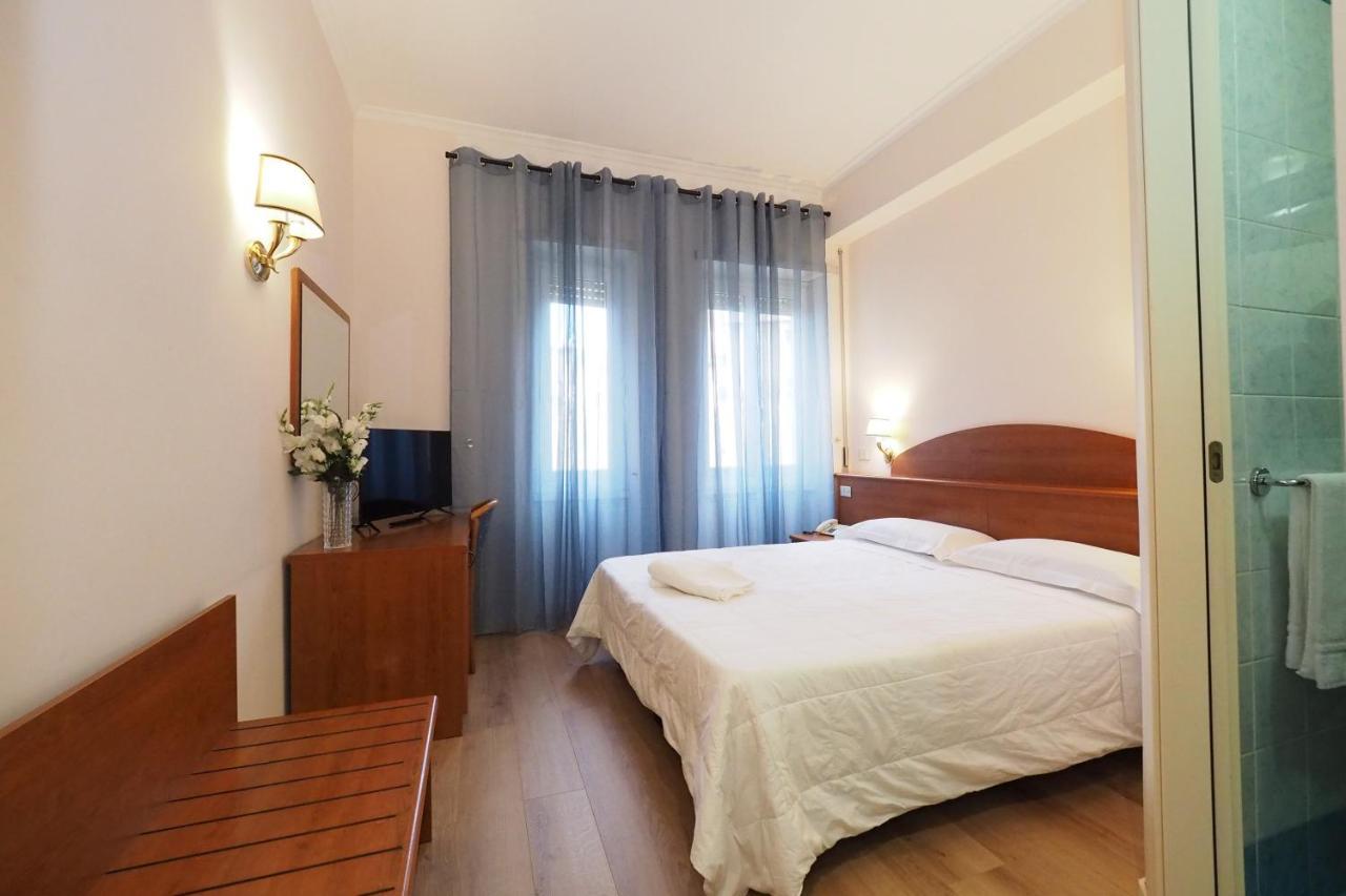 Hotel Laura Roma Dış mekan fotoğraf