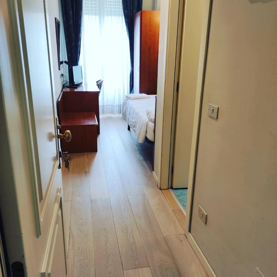 Hotel Laura Roma Dış mekan fotoğraf