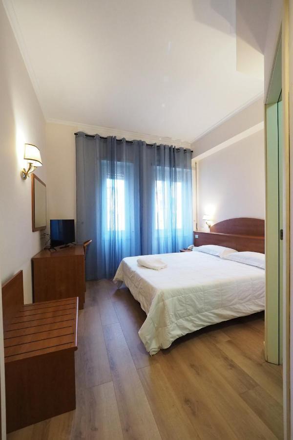 Hotel Laura Roma Dış mekan fotoğraf