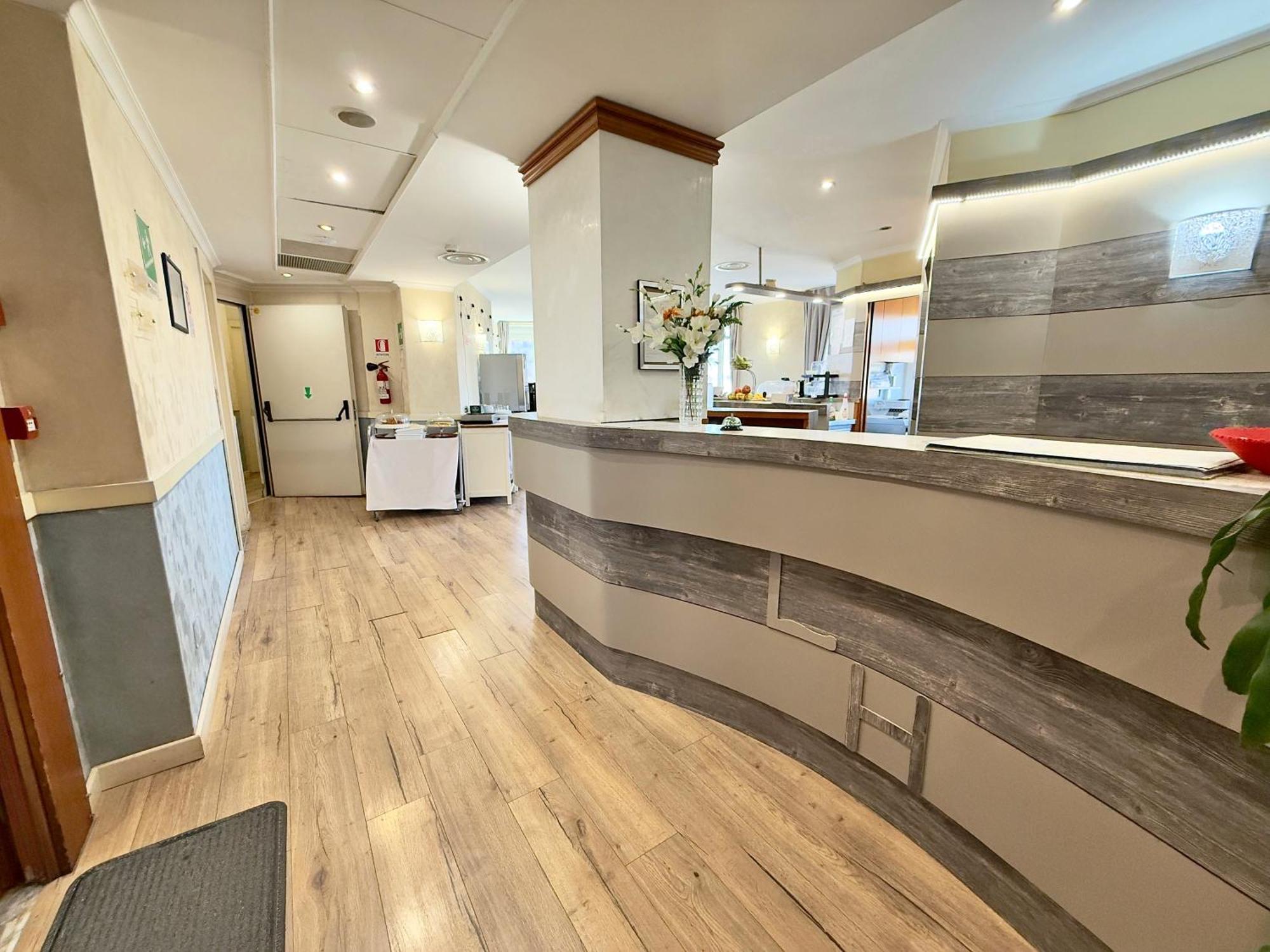 Hotel Laura Roma Dış mekan fotoğraf